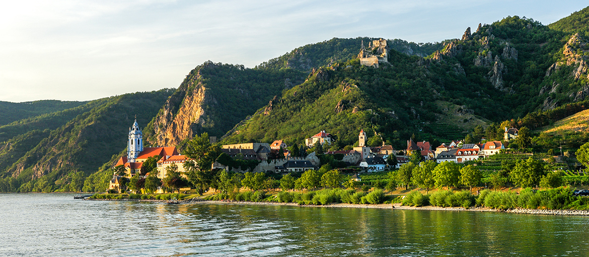 CRUCEROS DANUBIO DURNSTEIN CRUCEROS DÜRNSTEIN CRUISES DANUBE CRUISES CREUERS FLUVIALS RIVER CRUISES EUROPE RIVER CRUISES CRUCEROS FLUVIALES DANUBIO VIENA BUDAPEST DURNSTEIN PASSAU